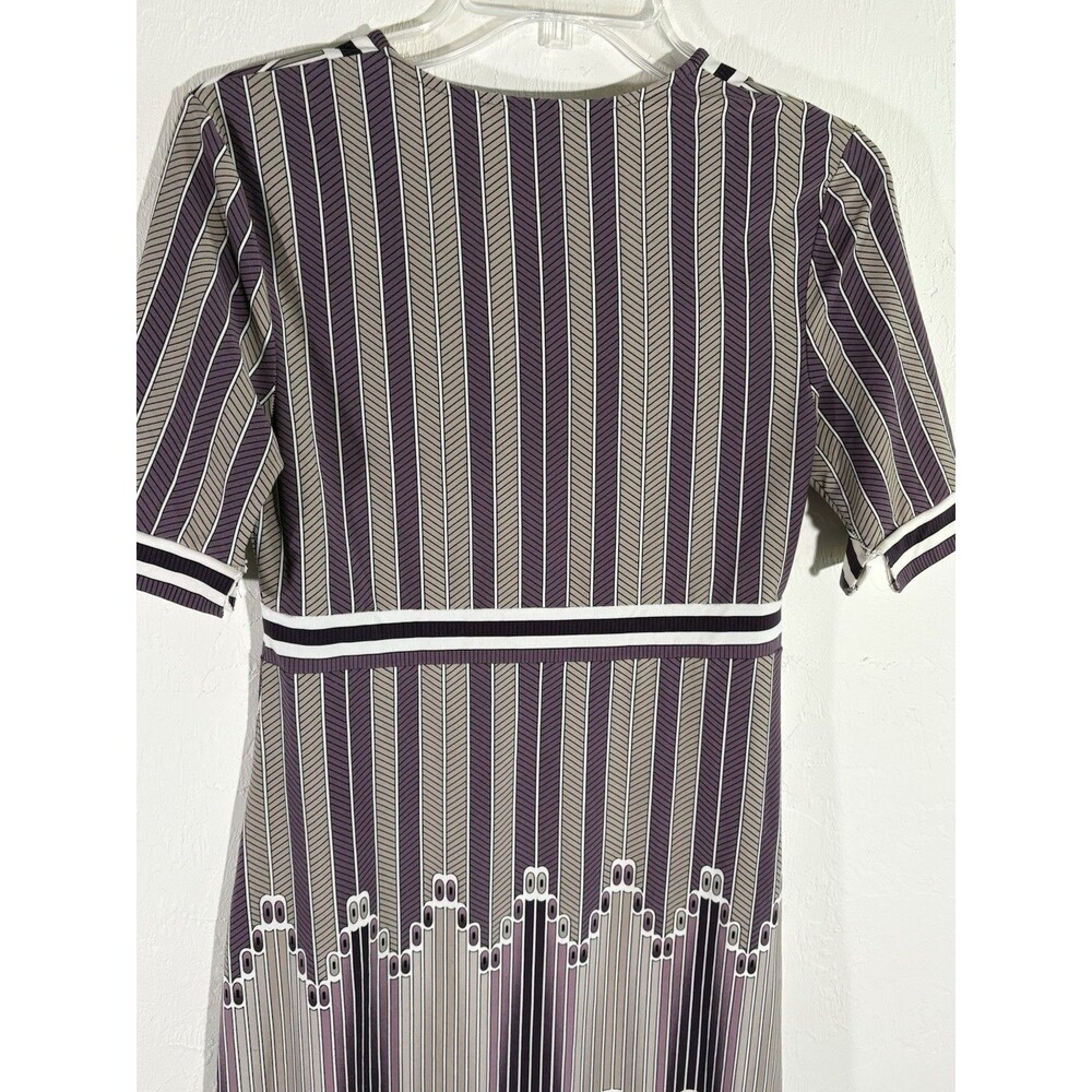 BCBG Maxazria  Women’s V-Neck Art Deco Dress Modern Purple/White (0227) Size XS - Picture 10 of 11
